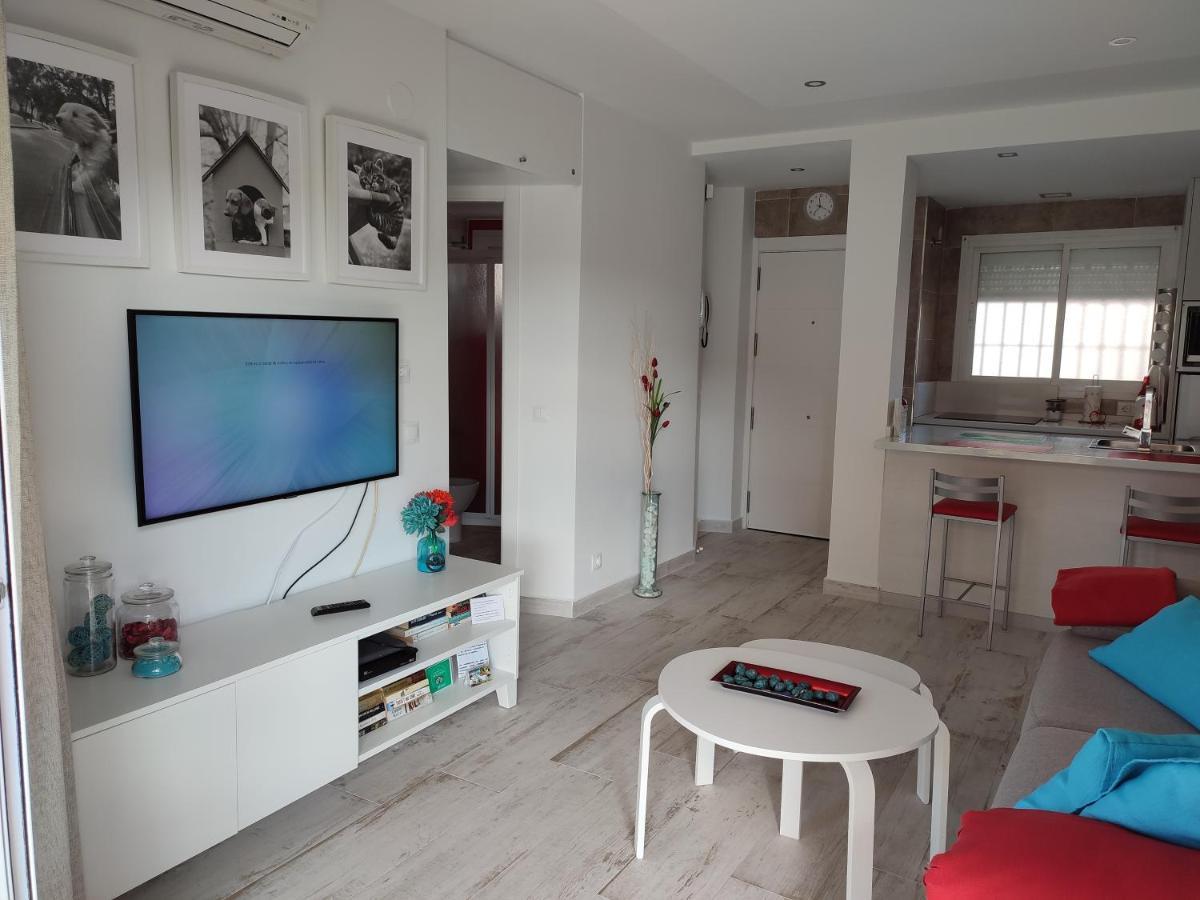 Carihuela Beach Торремолинос Экстерьер фото