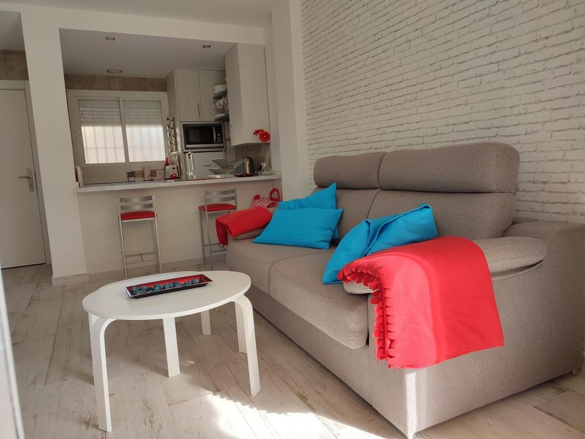 Carihuela Beach Торремолинос Экстерьер фото