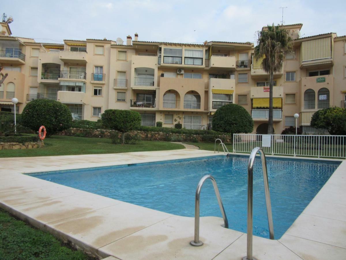 Carihuela Beach Торремолинос Экстерьер фото